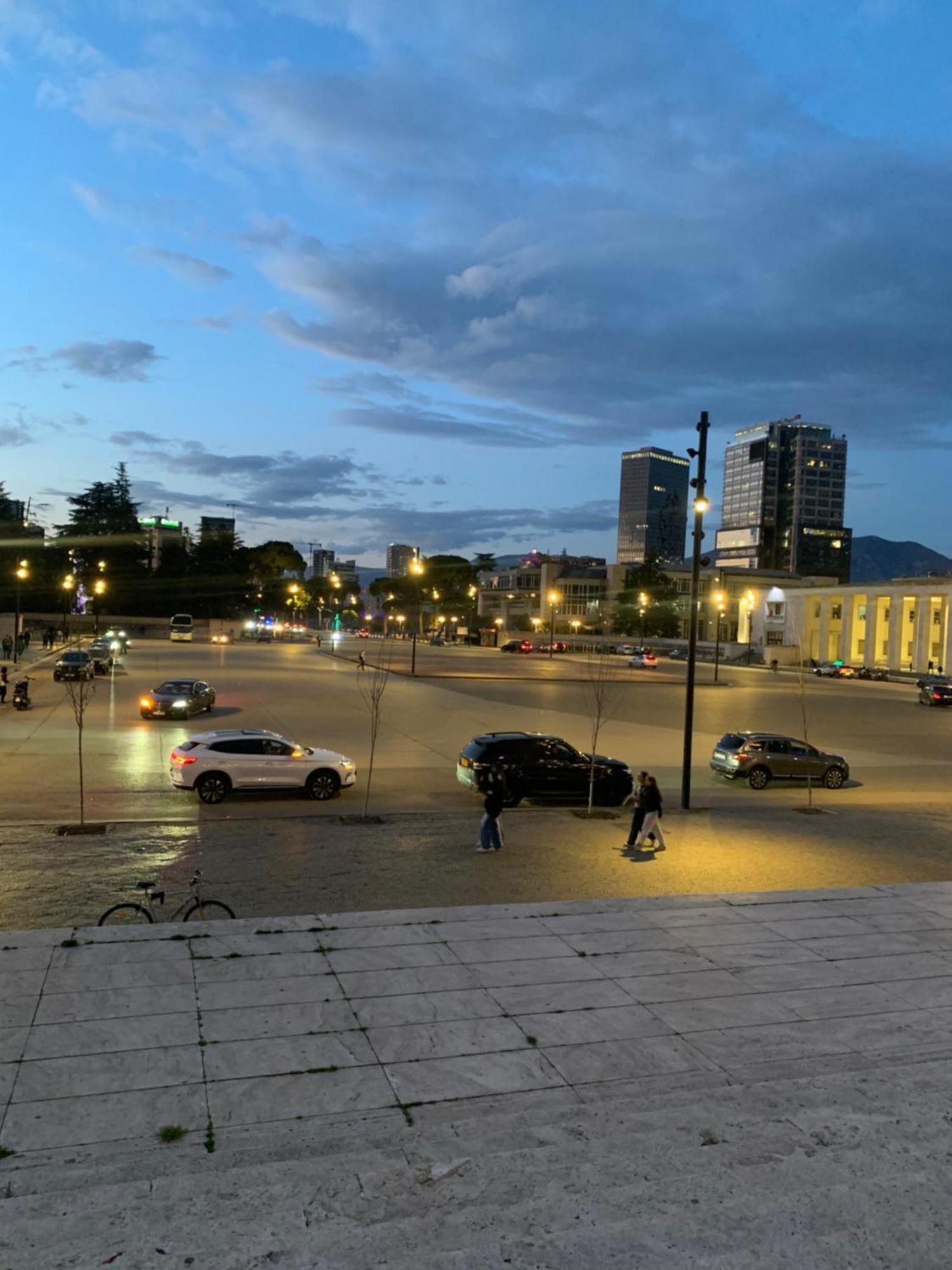 Perla Apartment Tiranë Eksteriør bilde